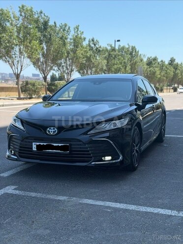 Toyota Camry-9
