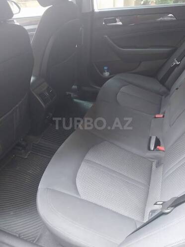 Hyundai Sonata-6