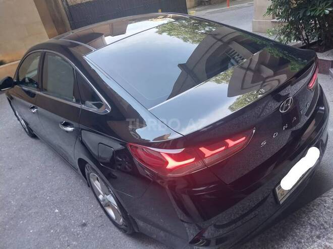 Hyundai Sonata-3