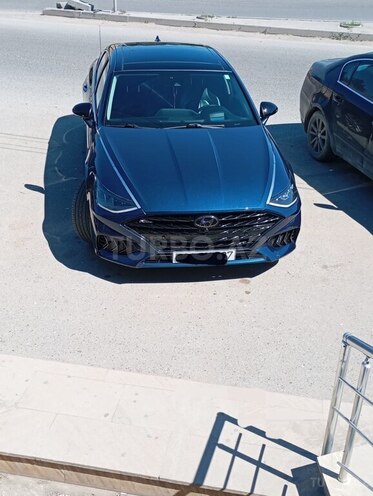 Hyundai Sonata-2