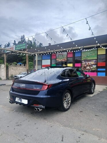 Hyundai Sonata-11