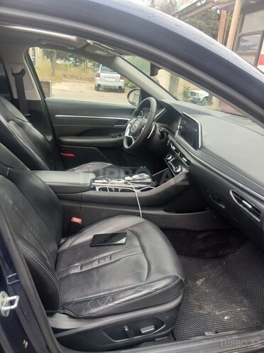 Hyundai Sonata-14