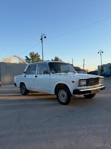LADA (VAZ) 2107-10