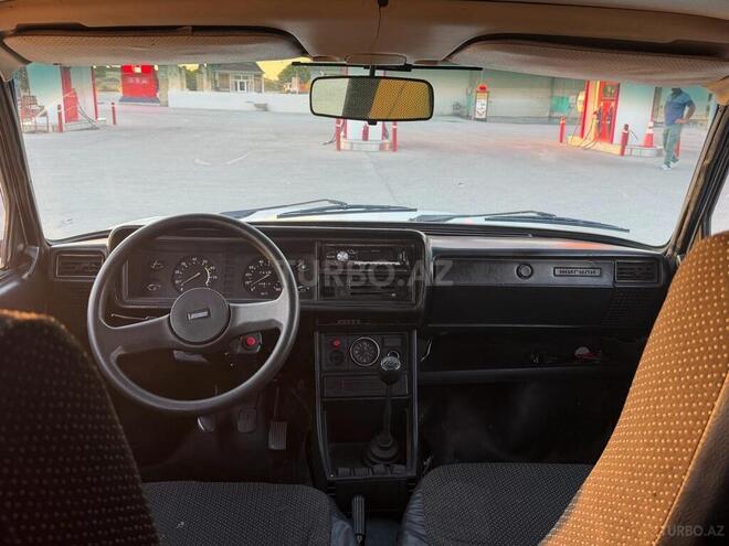 LADA (VAZ) 2107-11