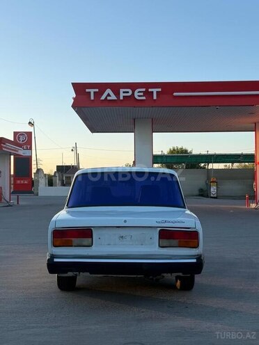 LADA (VAZ) 2107-6