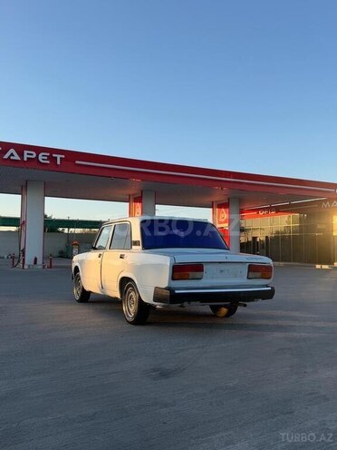 LADA (VAZ) 2107-5
