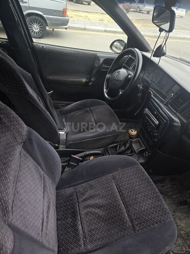 Opel Vectra-6