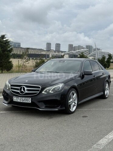 Mercedes E 220-2