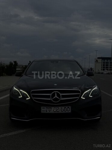 Mercedes E 220-4