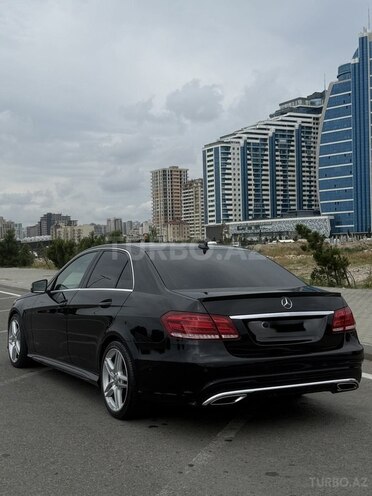 Mercedes E 220-8