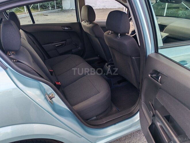 Opel Astra-10