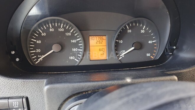 Mercedes Sprinter 515-8