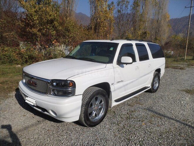 GMC Yukon-3
