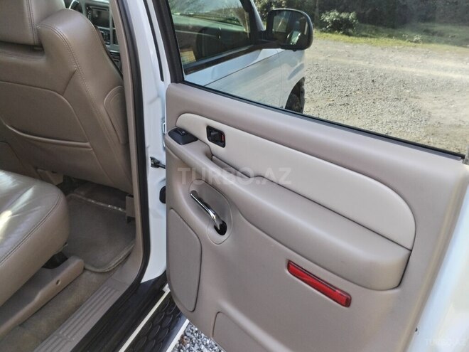 GMC Yukon-11