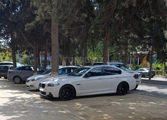 BMW 528-2