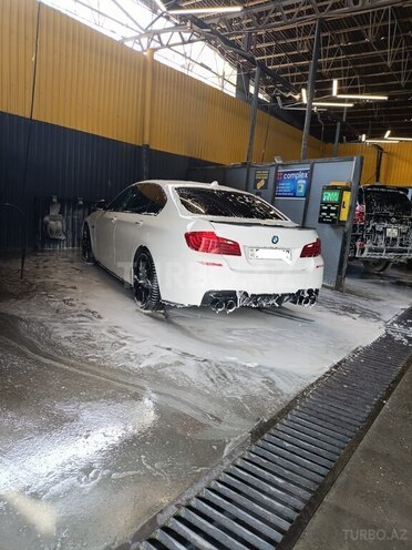 BMW 528-3
