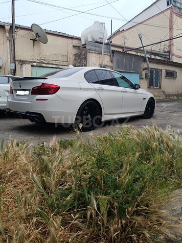 BMW 528-7