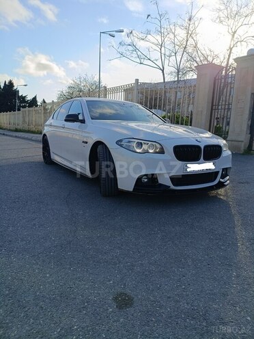 BMW 528-8
