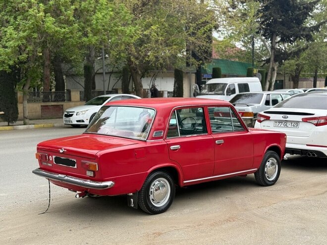 LADA (VAZ) 2101-2