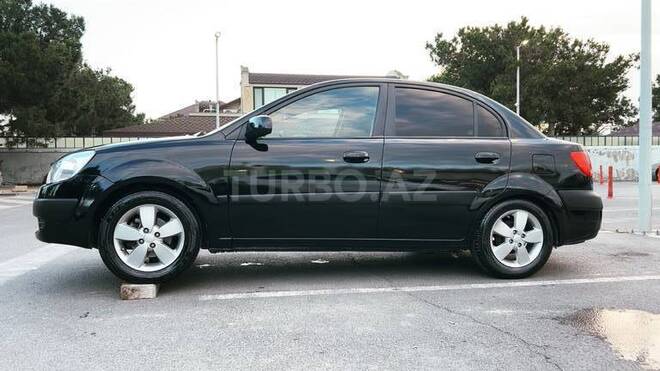 Kia Rio-8