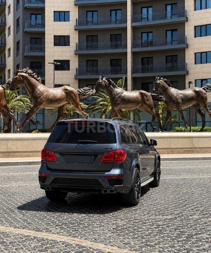 Mercedes GL 350 4MATIC-4