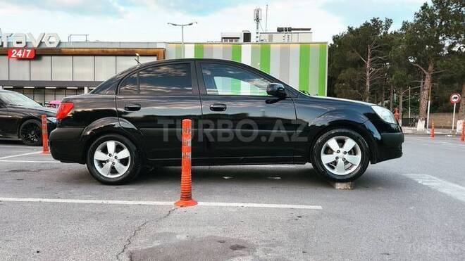 Kia Rio-10