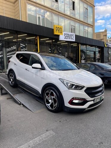 Hyundai Santa Fe-3