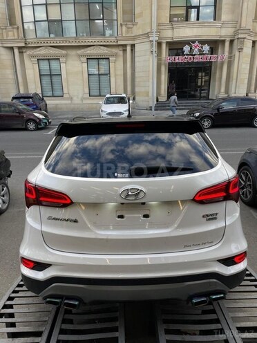 Hyundai Santa Fe-8