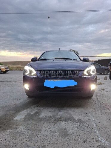 LADA (VAZ) Priora-1