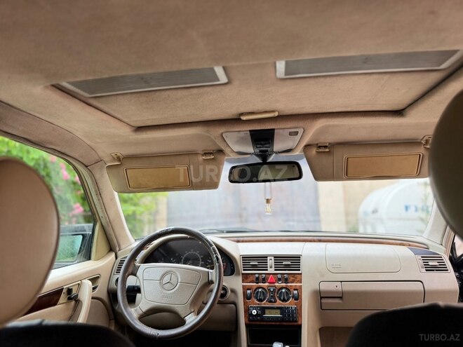 Mercedes C 230-7
