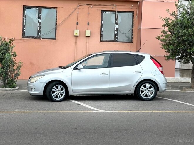 Hyundai i30-5