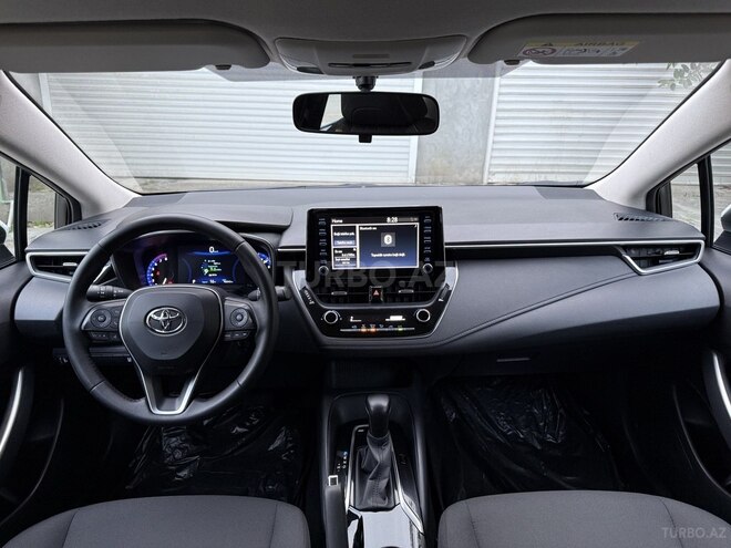 Toyota Corolla-10