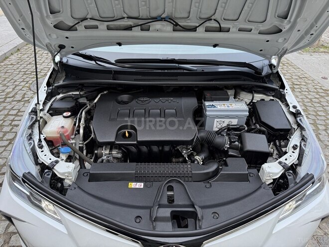 Toyota Corolla-16