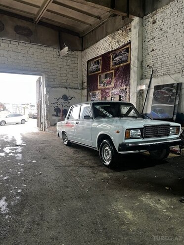 LADA (VAZ) 2107-4