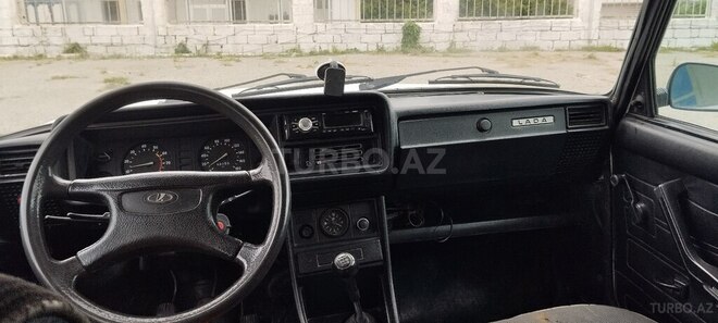 LADA (VAZ) 2107-6