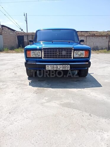 LADA (VAZ) 2107-1