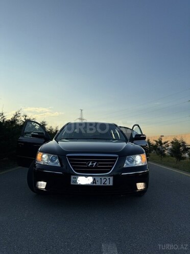 Hyundai Sonata-1