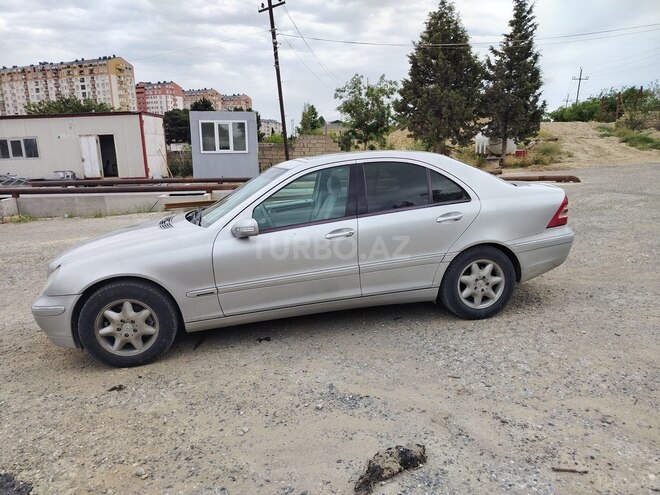 Mercedes C 200-3