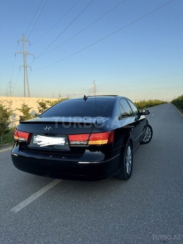 Hyundai Sonata-5