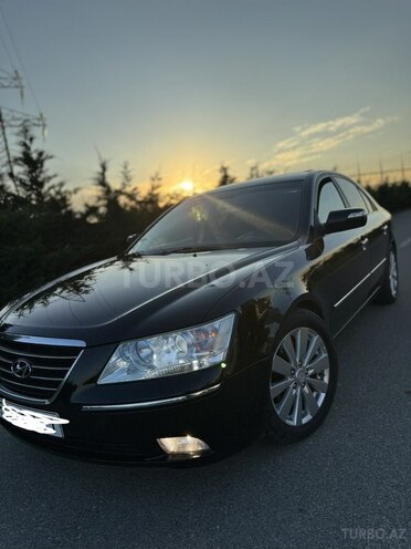 Hyundai Sonata-4