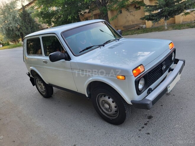 LADA (VAZ) Niva-3