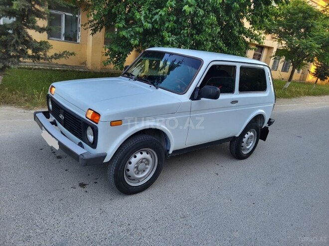 LADA (VAZ) Niva-2
