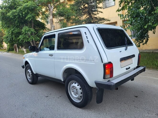 LADA (VAZ) Niva-10