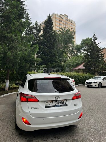 Hyundai i30-3