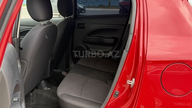 Mitsubishi Mirage-7