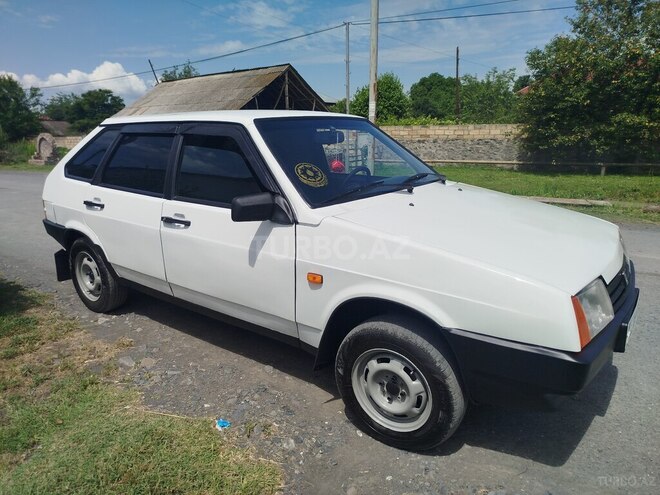 LADA (VAZ) 2109-8