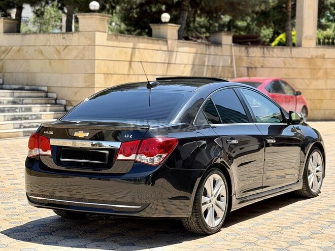 Chevrolet Cruze-5