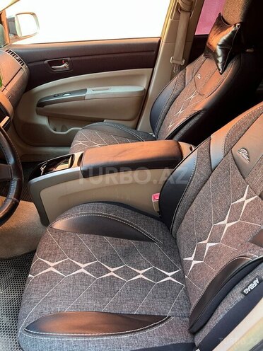 Toyota Prius-8