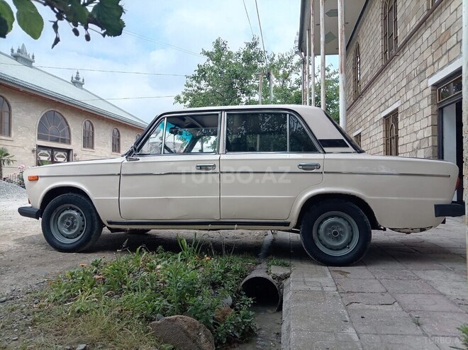 LADA (VAZ) 2106-4