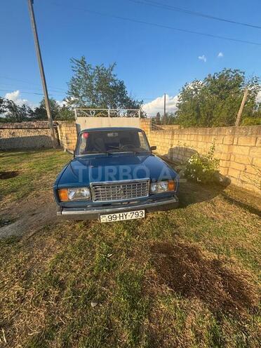LADA (VAZ) 2107-1